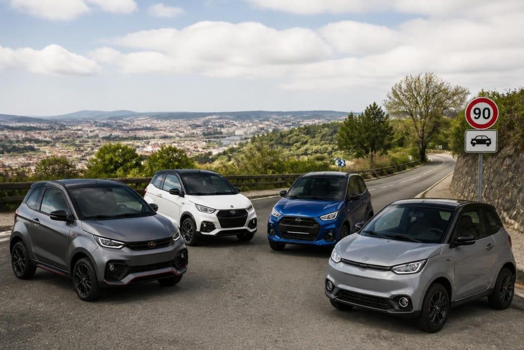 découvrez les voitures sans permis pouvant atteindre 100 km/h : modèles disponibles, performances, et la législation en vigueur pour une conduite en toute sécurité.