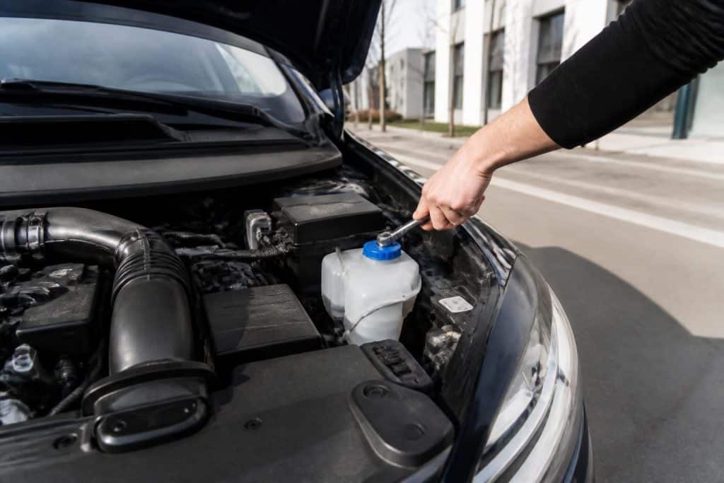 découvrez une méthode rapide pour réinitialiser l'adblue de votre renault mégane 4 sans utiliser de valise diagnostic. suivez notre guide simple et efficace pour résoudre ce problème en toute simplicité.