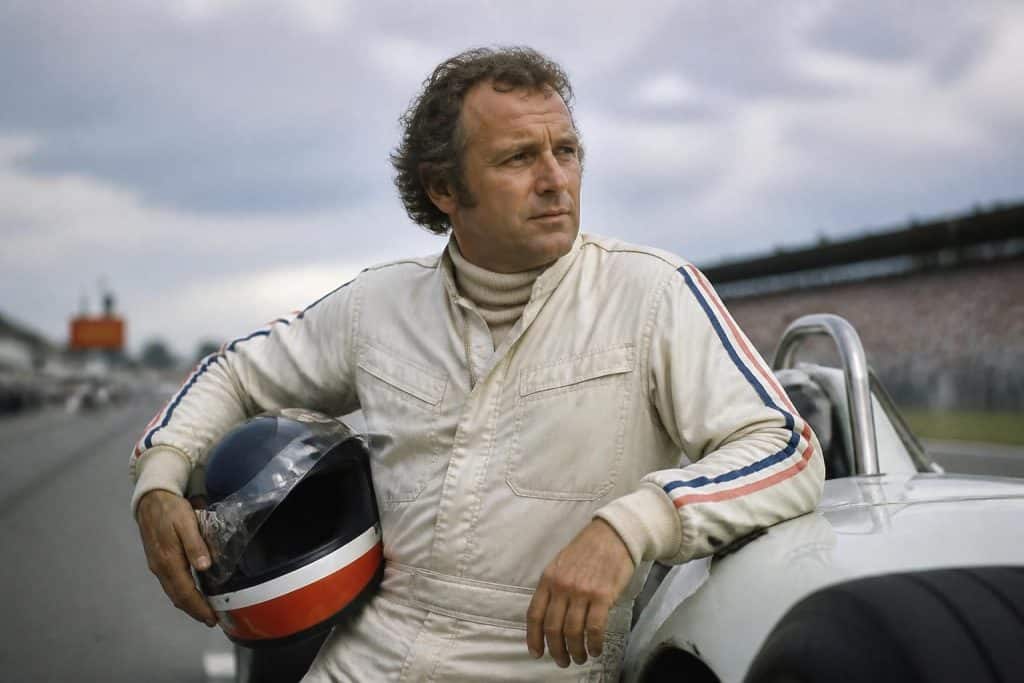 découvrez la carrière exceptionnelle et l'héritage durable de jochen mass, mentor de michael schumacher, dans le monde de la course automobile.