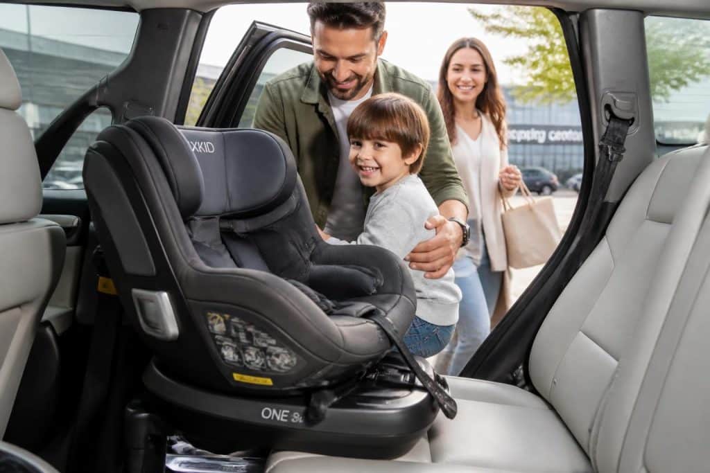 découvrez notre comparatif 2026 des meilleurs sièges auto pivotants, avec des conseils d’achat pour garantir sécurité et confort à votre enfant lors de vos déplacements.
